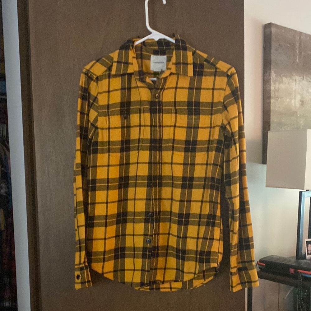 Gold and Black Men’s Aeropostale button up XS